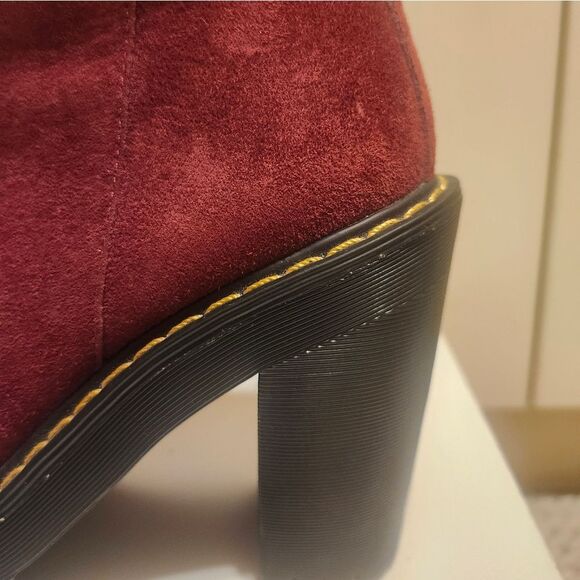 Doc Dr. Martens "Magdalena" Burgundy Suede Chunky Heel Ankle Boots Sz.6 Ret $160 - Picture 3 of 10